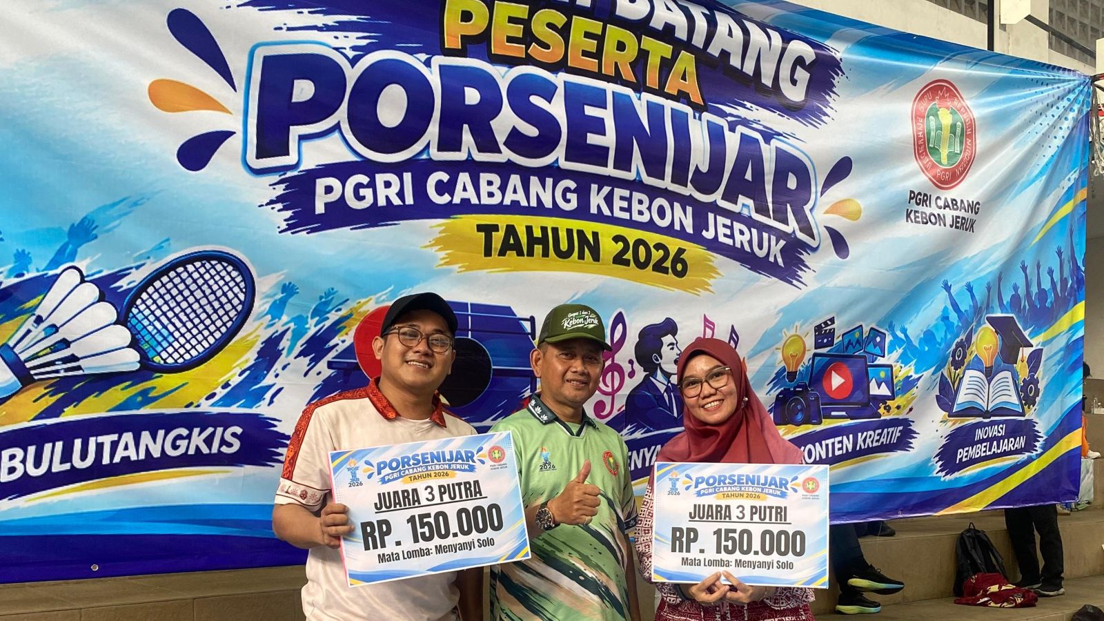 Suara Merdu, Pukulan Tajam: Dua Guru SDI Al-Falah 1 Sukses Raih Gelar Juara