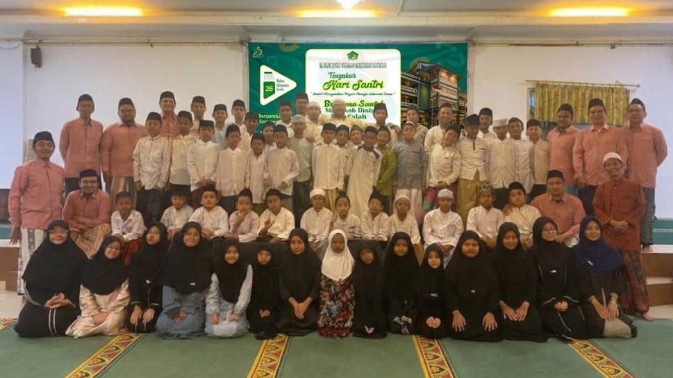 Tasyakur Hari Santri Madrasah Diniyah Pondok Pesantren Al Falah